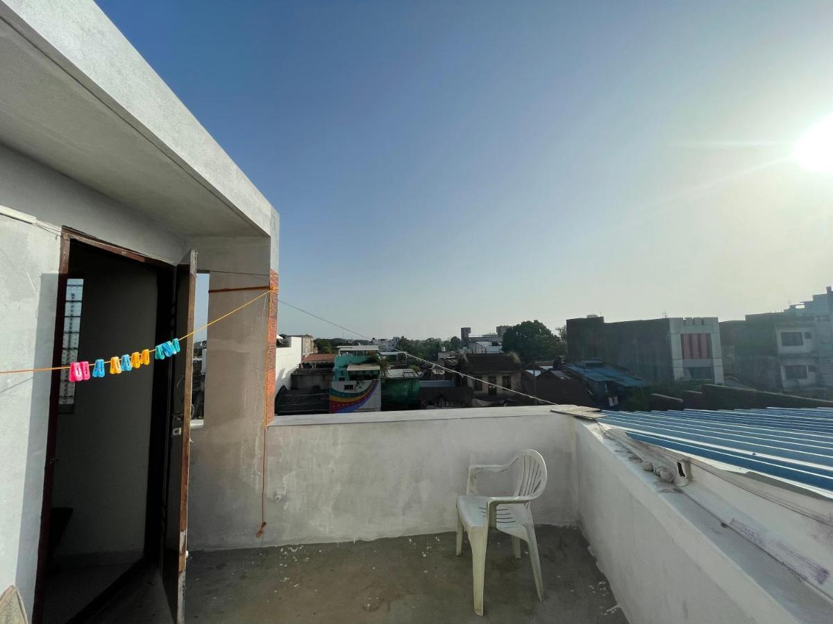 Shree Sadguru Krupa Yatri Niwas Villa Kolhapur Buitenkant foto